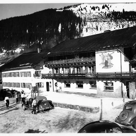 Hotel Alpengasthof Löwen 3*